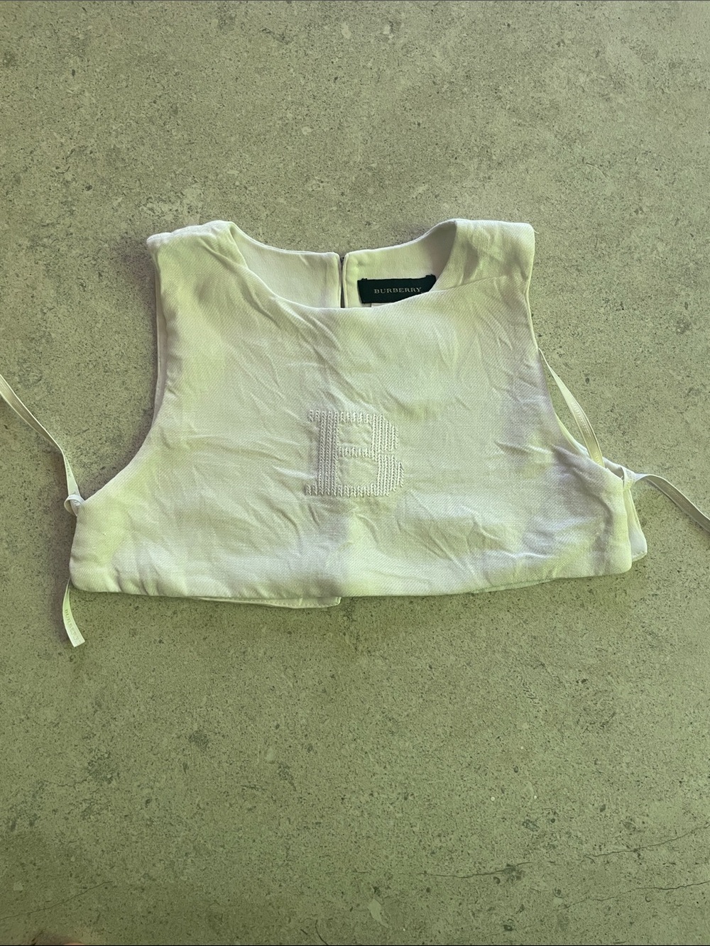 • Top Embroidered 'B' Burberry (12M)